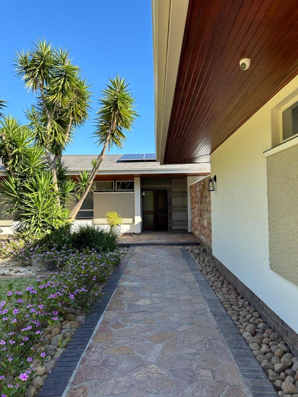 Somer House Guest Suites Somerset West Exterior photo